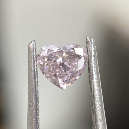 0.51 Carat Fancy Purplish Pink Diamond Heart Modified Brilliant Diamond Shape 100% Natural GIA CERTIFIED Diamond